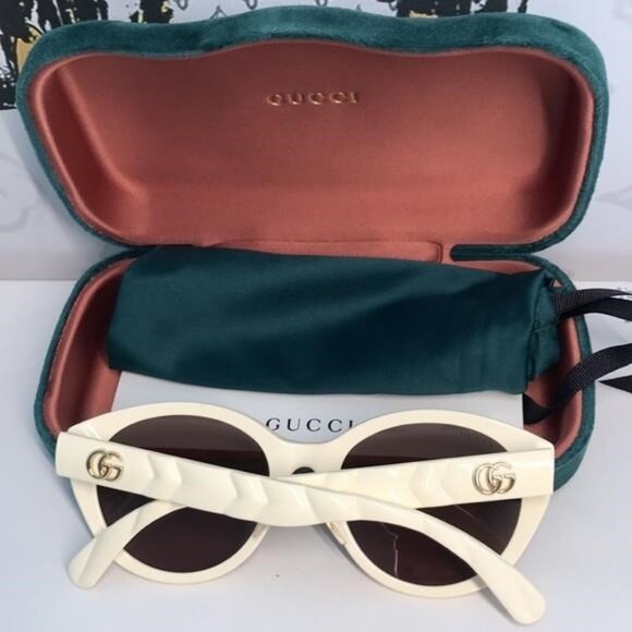 New ✨ Authentic Gucci GG0814SK 002 Sunglasses – Ivory Frame with Brown Lenses ✨ - Picture 12 of 12